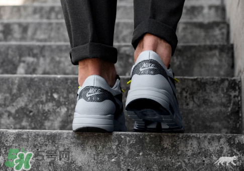 asphalt gold與耐克air max 1聯(lián)名多少錢？為什么這么貴？