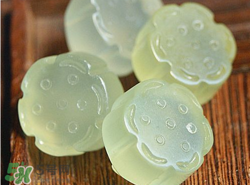 蓮蓬有什么寓意？蓮蓬吊墜帶著什么寓意？