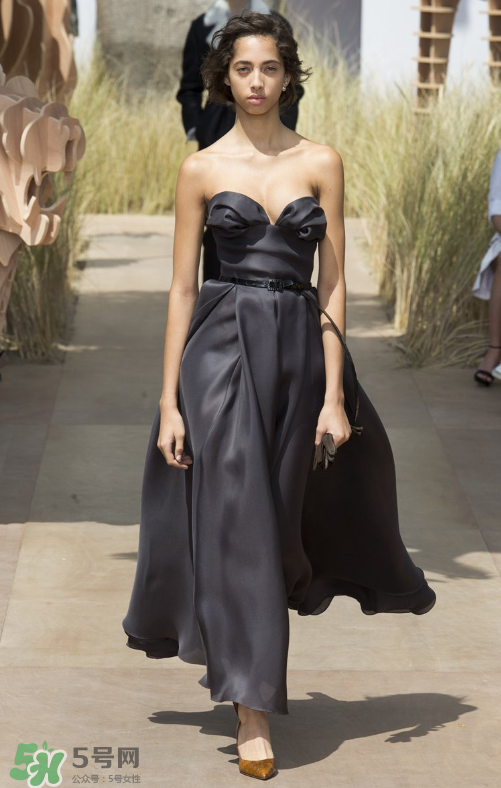 dior迪奧2017秋冬高定系列怎么樣_好看嗎_款式有哪些？