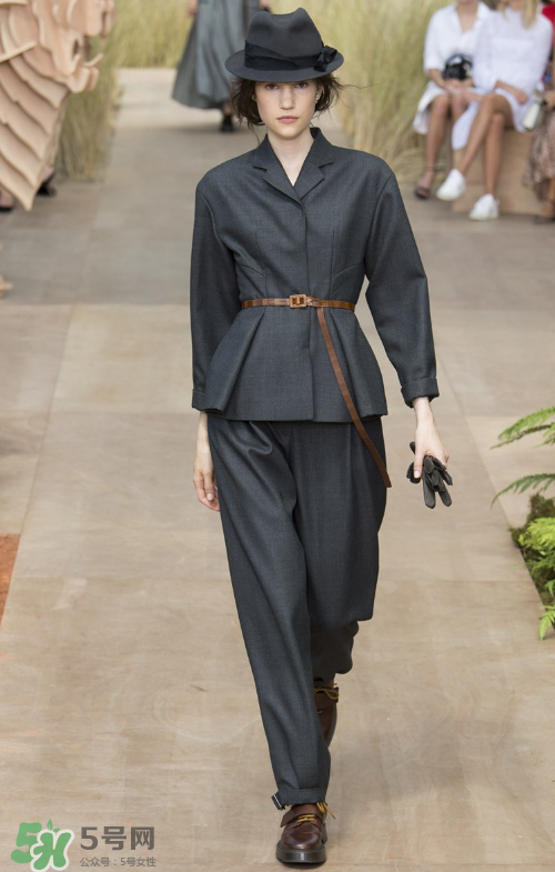 dior迪奧2017秋冬高定系列怎么樣_好看嗎_款式有哪些？