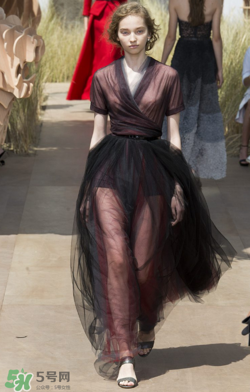 dior迪奧2017秋冬高定系列怎么樣_好看嗎_款式有哪些？