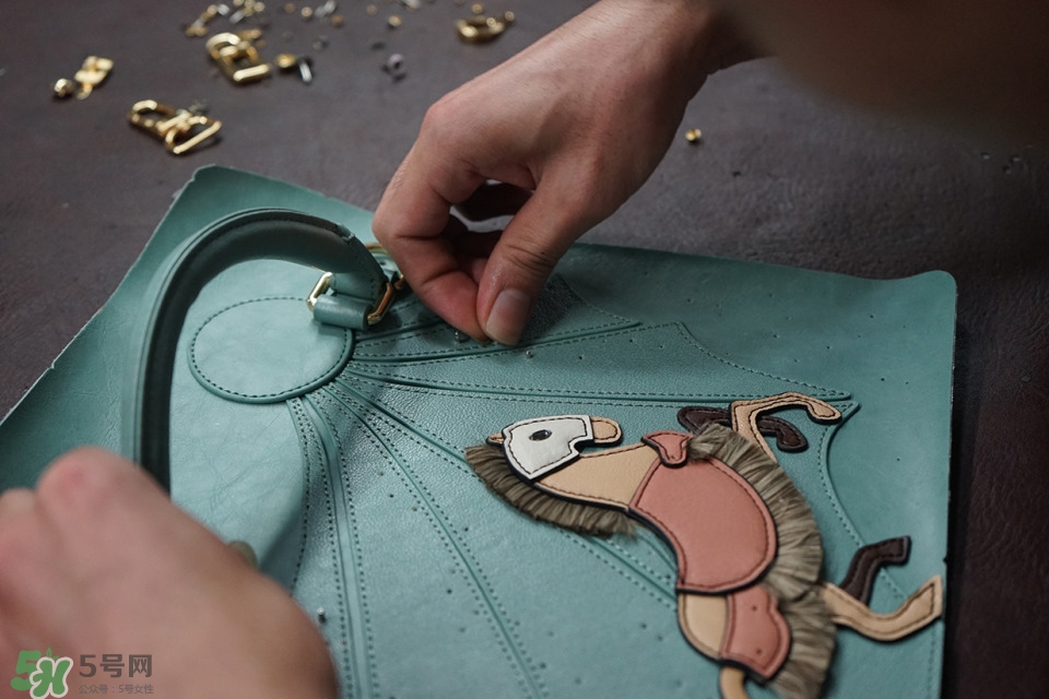 夏天背什么包包好看 夏天時尚又實用的小眾包包 夏天背什么包包好看 夏天時尚又實用的小眾包包