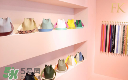 夏天背什么包包好看 夏天時尚又實用的小眾包包 夏天背什么包包好看 夏天時尚又實用的小眾包包