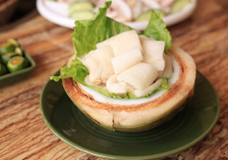 椰子雞屬于什么菜系？椰子雞要什么配料