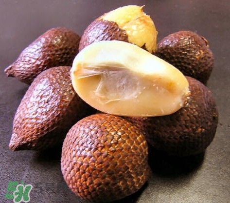 蛇皮果吃了會(huì)上火嗎？蛇皮果吃了會(huì)不會(huì)皮膚過(guò)敏？