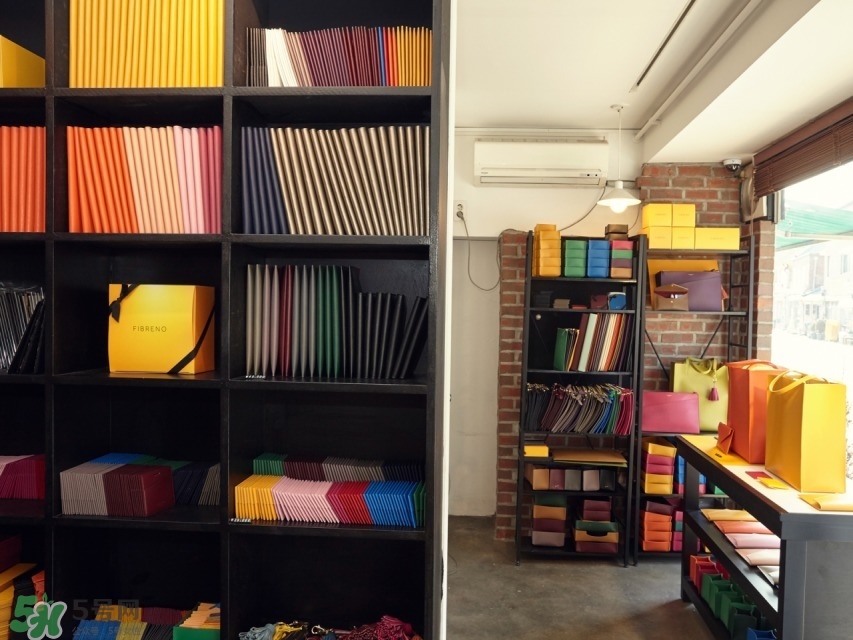 夏天背什么包包好看 夏天時尚又實用的小眾包包 夏天背什么包包好看 夏天時尚又實用的小眾包包