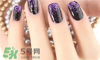 光療甲怎么保養(yǎng)?光療甲對指甲有危害嗎? 光療甲怎么保養(yǎng)?光療甲對指甲有危害嗎?