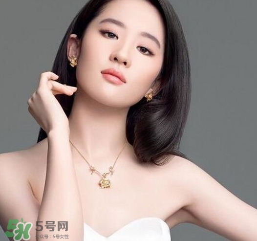 打call是什么意思？瘋狂打call是什么意思？