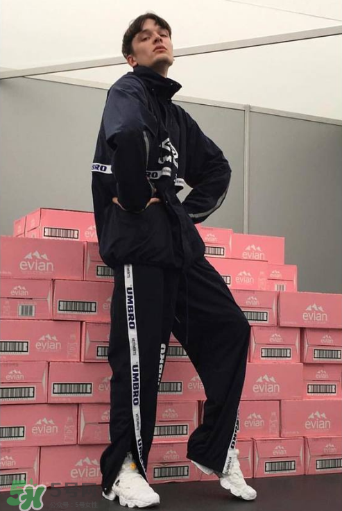 vetements與umbro2018春夏聯(lián)名系列怎么樣_好看嗎？