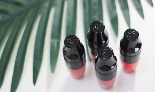 蘭蔻搖搖染唇液怎么用？蘭蔻搖搖染唇液怎么卸？