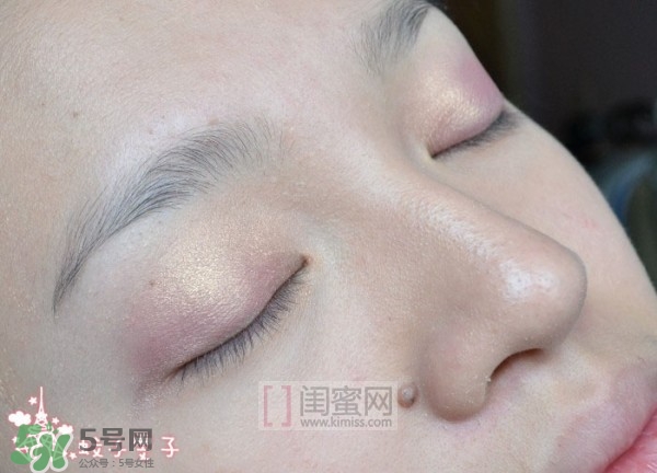 nars吉隆坡眼影怎么畫？nars吉隆坡雙色眼影畫法圖解