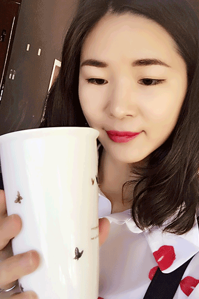 蘭蔻搖搖染唇液怎么樣？蘭蔻搖搖染唇液掉色嗎？