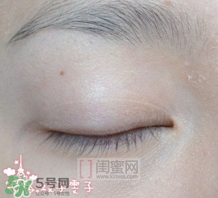 nars吉隆坡眼影怎么畫？nars吉隆坡雙色眼影畫法圖解