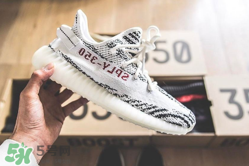 adidas yeezy 350 v2 boost zebra白斑馬市場價多少錢？