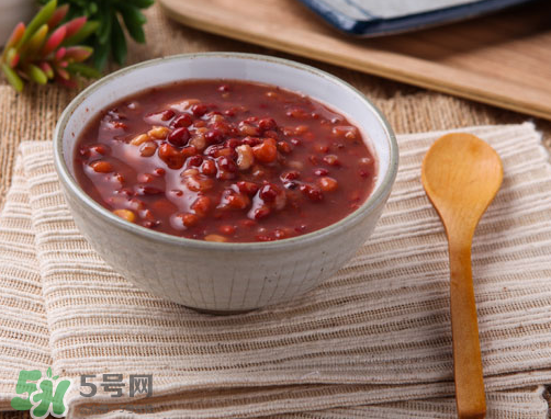 入伏吃什么去濕？入伏吃什么能排出體內(nèi)濕氣？