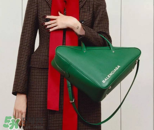 balenciaga三角形包包多少錢？巴黎世家三角包包專柜價格