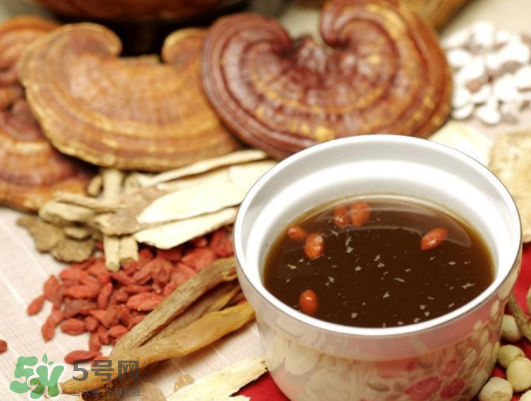 入伏能喝中藥嗎？入伏喝中藥好嗎？