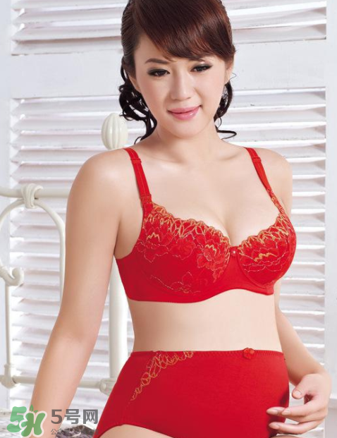 孕婦內(nèi)衣有鋼圈的好還是沒有鋼圈的好呢？