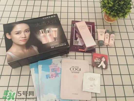 高姿勻凈透亮萃白禮盒多少錢(qián)？高姿勻凈透亮萃白禮盒價(jià)格