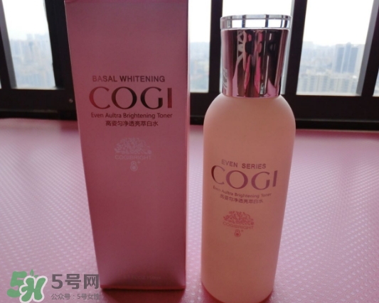 高姿大白水男士能用嗎？高姿大白水男生用合適嗎？