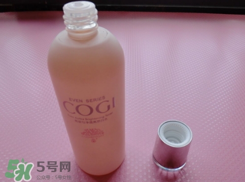 高姿大白水男士能用嗎？高姿大白水男生用合適嗎？