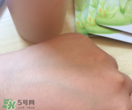 高姿大白水真的會(huì)白嗎？高姿大白水多久可以變白？