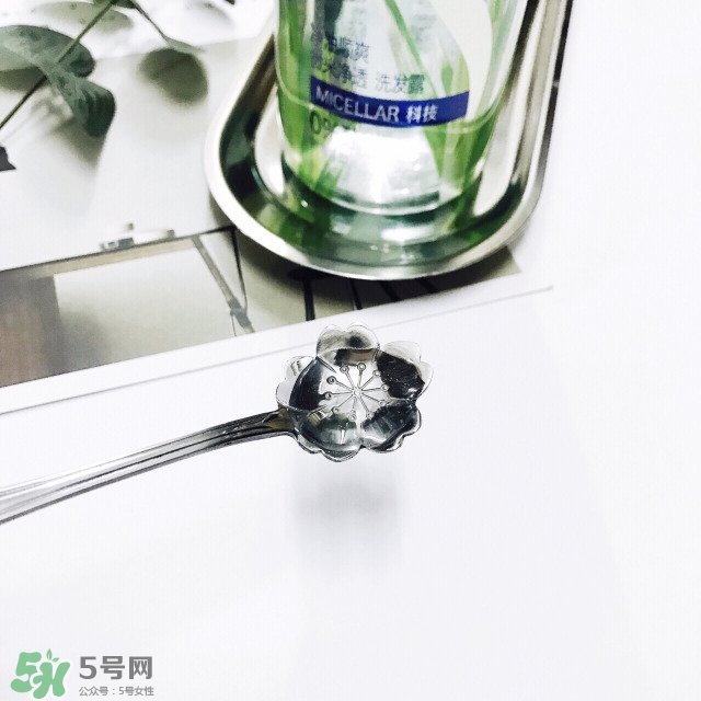 飄柔微米凈透系列綠色和紅色區(qū)別？飄柔微米凈透系列怎么用