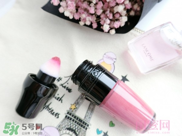 蘭蔻搖搖染唇液270 蘭蔻搖搖染唇液270粉豆沙試色 蘭蔻搖搖染唇液270 蘭蔻搖搖染唇液270粉豆沙試色