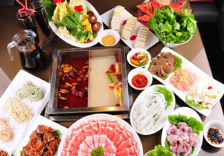 孕婦吃火鍋可以吃什么菜？孕婦吃火鍋?zhàn)⒁馐马?xiàng)