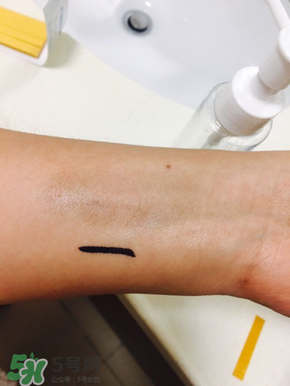 飄柔微米凈透系列綠色和紅色區(qū)別？飄柔微米凈透系列怎么用