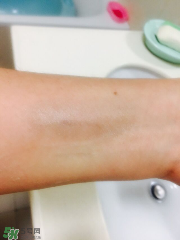 飄柔微米凈透系列綠色和紅色區(qū)別？飄柔微米凈透系列怎么用