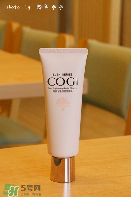 高姿勻凈透亮萃白禮盒多少錢(qián)？高姿勻凈透亮萃白禮盒價(jià)格