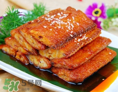 帶魚為什么都是死的？帶魚為什么出水就死？