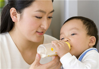 嬰兒吐奶和氙氣有關(guān)系嗎？氙氣會(huì)影響嬰兒吐奶嗎？