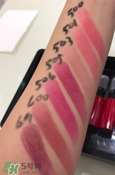 阿瑪尼細(xì)管紅管唇膏色號(hào)_阿瑪尼2017紅管唇膏試色圖