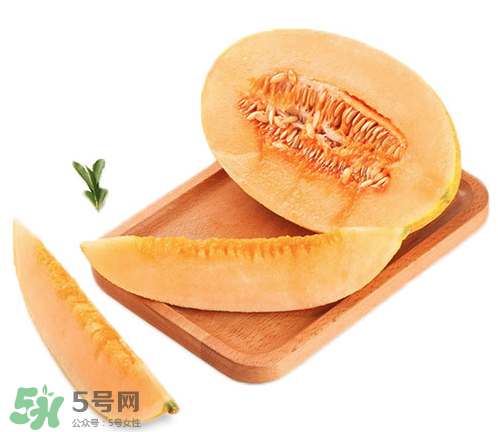 寶寶能吃哈蜜瓜嗎？哈密瓜嬰兒能吃嗎？