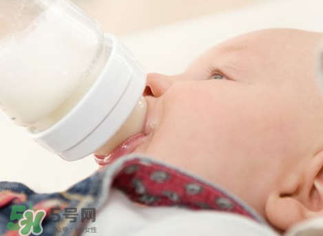 嬰兒吐奶和氙氣有關(guān)系嗎？氙氣會(huì)影響嬰兒吐奶嗎？