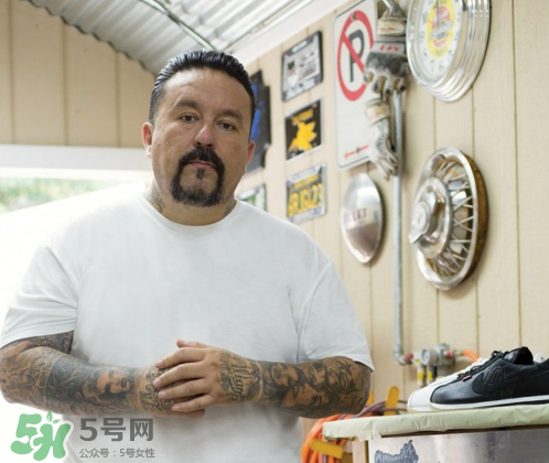 mister cartoon與nike cortez45周年聯(lián)名鞋子多少錢？