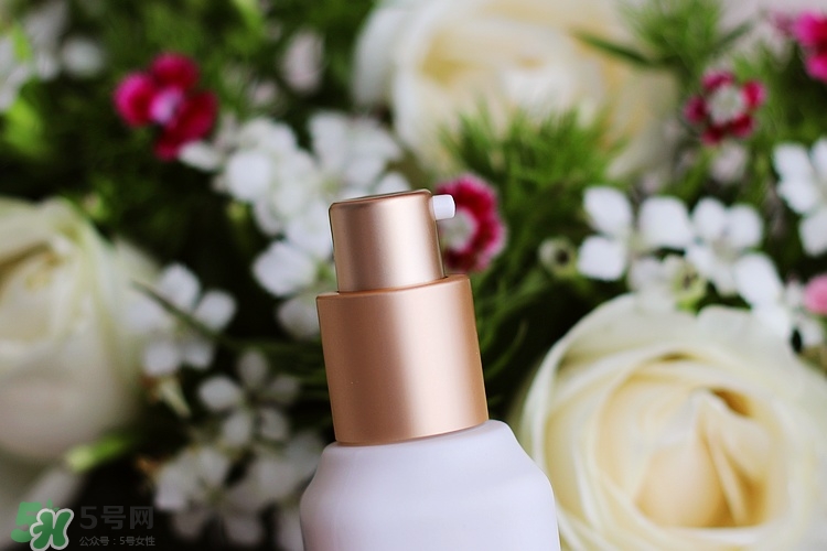 百雀羚三生花冰清瑩白精華液怎么樣_好用嗎 百雀羚三生花冰清瑩白精華液怎么樣_好用嗎