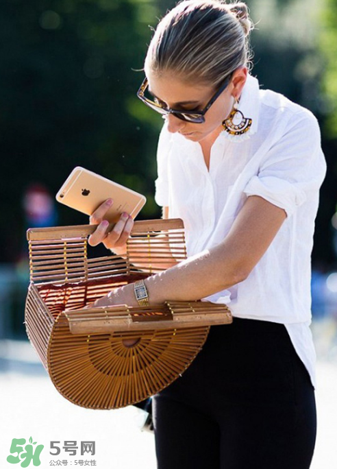 cult gaia竹籃包多少錢？cult gaia竹編包價格