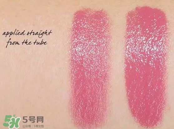 tatcha梅子粉好看嗎？tatcha白管口紅梅子粉試色