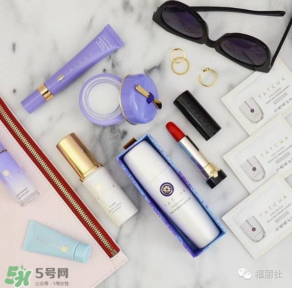 tatcha梅子粉好看嗎？tatcha白管口紅梅子粉試色