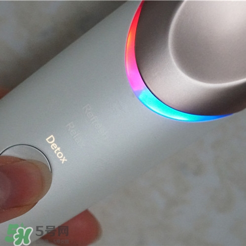 飛利浦眼周煥亮儀怎么用？飛利浦眼周煥亮儀用法