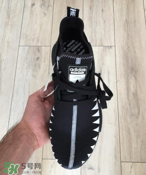 neighborhood與adidas nmd r1聯(lián)名怎么樣_細(xì)節(jié)照片曝光 neighborhood與adidas nmd r1聯(lián)名怎么樣_細(xì)節(jié)照片曝光