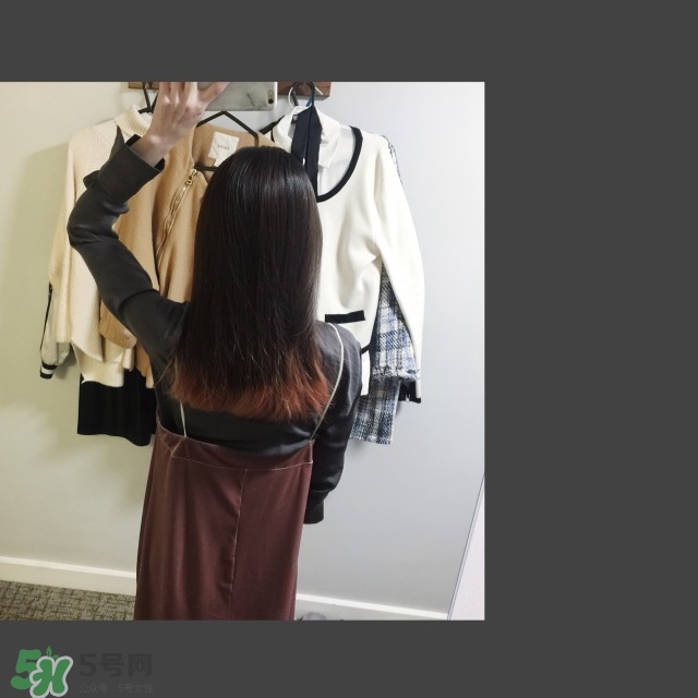 DYSON吹風(fēng)機和GHD吹風(fēng)機哪個好