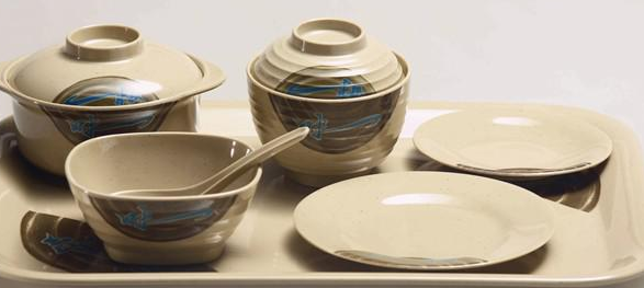 仿瓷碗可以放微波爐嗎？仿瓷餐具能在微波爐里加熱嗎