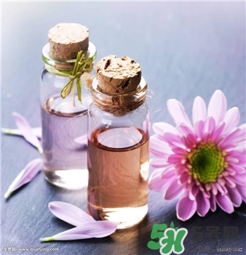 精油的功效是什么?精油的作用是什么? 精油的功效是什么?精油的作用是什么?