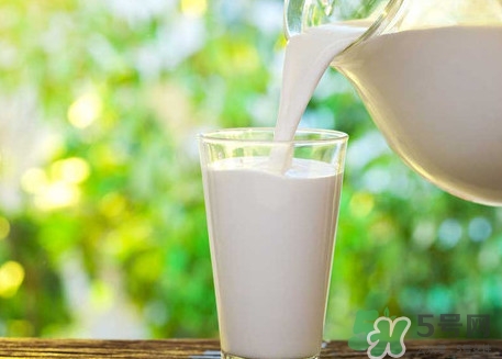 巴氏奶為什么那么貴？巴氏奶和常溫奶哪個好