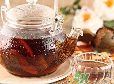 羅漢果的皮能泡水喝嗎？羅漢果的皮能吃嗎？