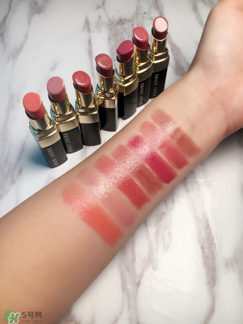 芭比波朗精萃修護(hù)唇膏色號(hào)_試色圖 芭比波朗精萃修護(hù)唇膏色號(hào)_試色圖